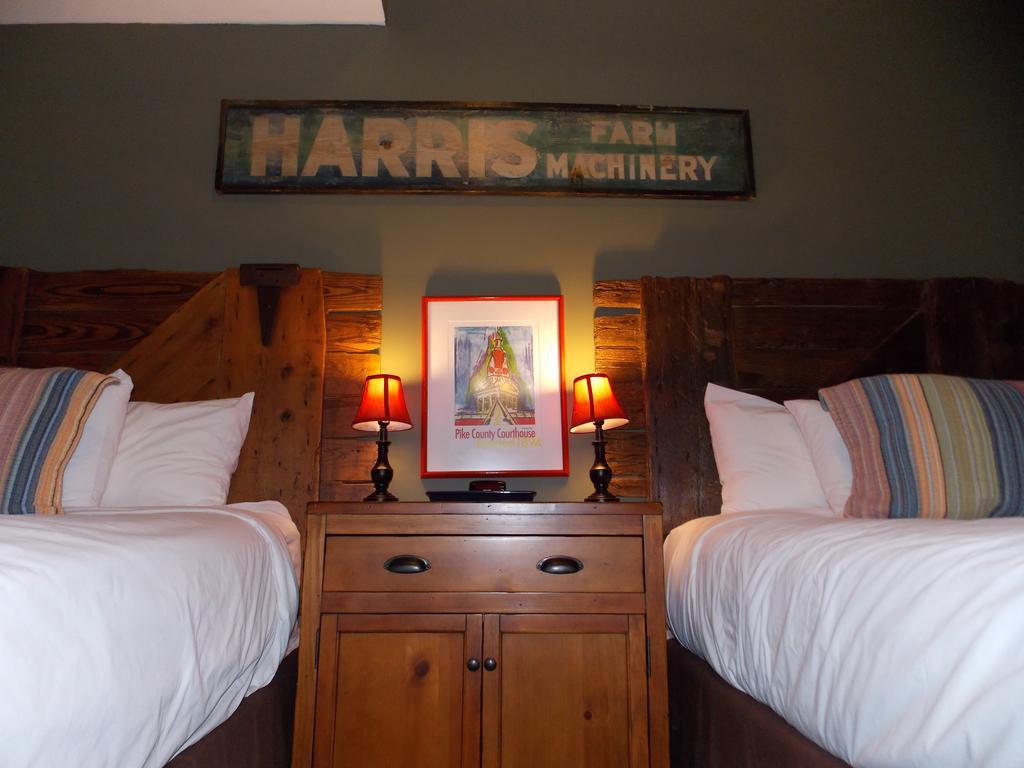 William Watson Hotel (Adults Only) Pittsfield Екстер'єр фото