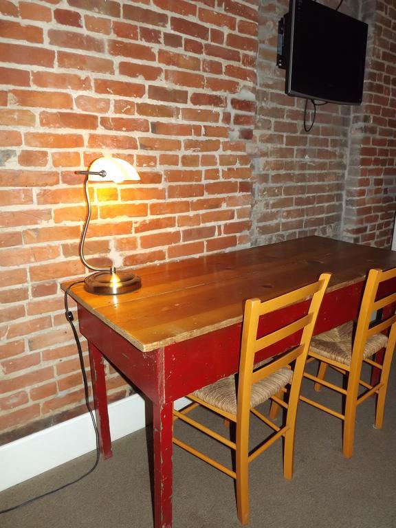 William Watson Hotel (Adults Only) Pittsfield Екстер'єр фото